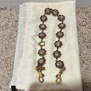 Coach Short Jewelry Chain
